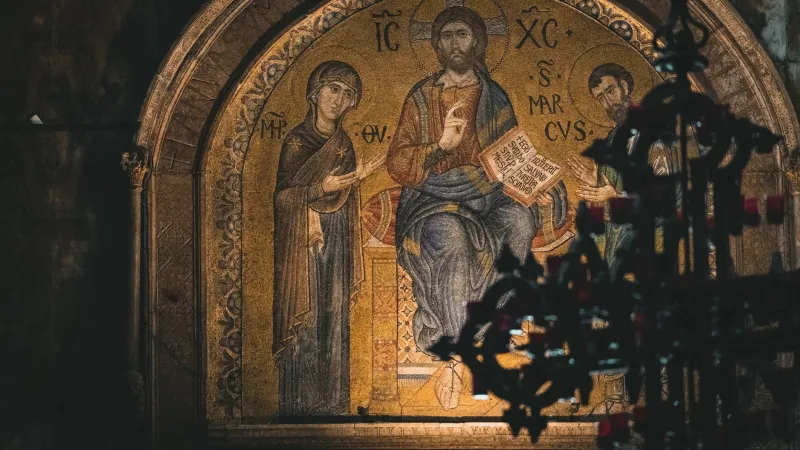 Voci di Cielo: Come i Grandi Mistici Italiani Hanno Contemplato Maria come Rifugio dell'Anima